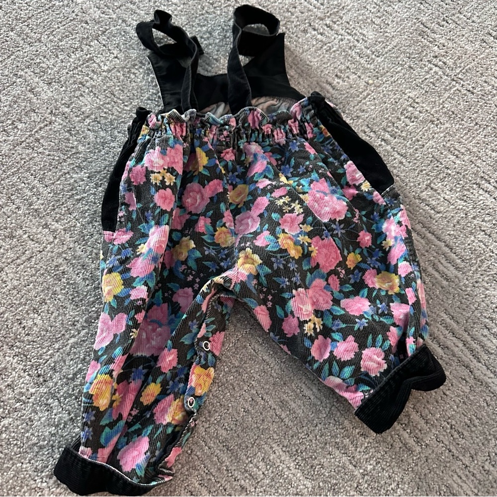 100% Cotton Vintage Overalls | Foral Pattern | Vintage | Baby | 12 Months - Picture 5 of 5